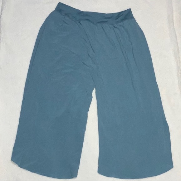 HALARA - NWT Breezeful™ High Waisted Palazzo Flowy Split Wide Leg Quick Dry Pant - Picture 8 of 12